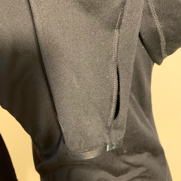 Nike Pull Over - Picture 6 of 7